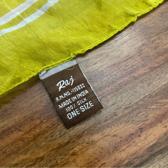 Sheer Silk Skulls!! - Picture 8 of 9